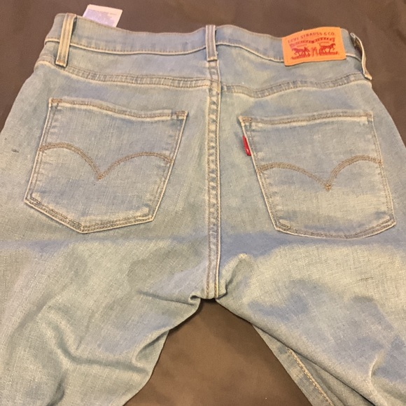 LEVI’S SKINNY JEANS - Picture 5 of 7